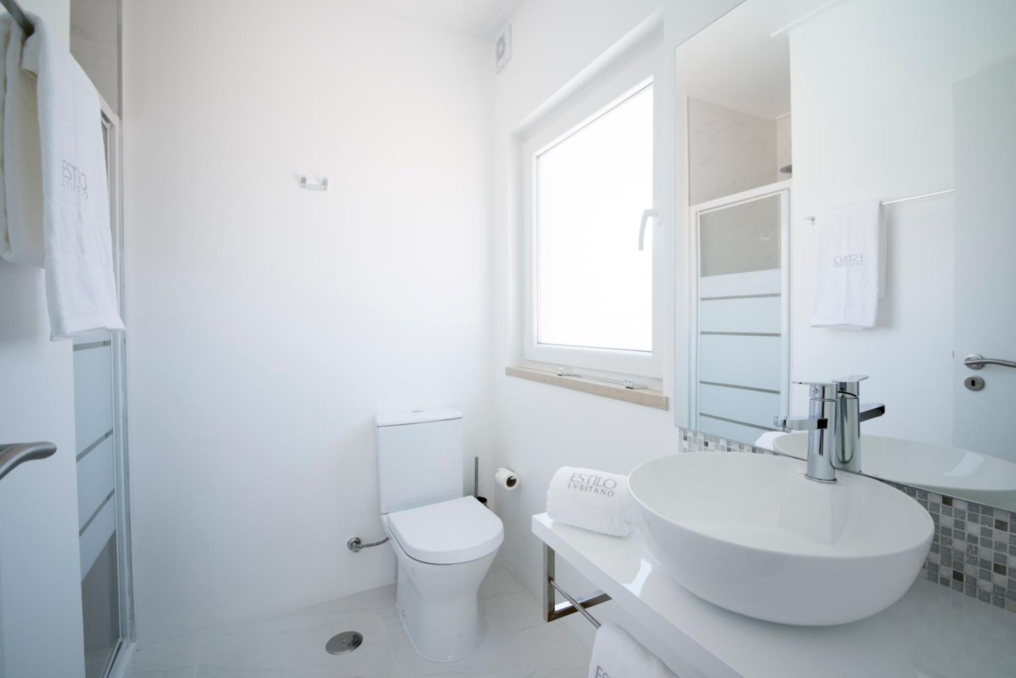 Casa Da Praia & Casa Da Mare Da Alta By Estilo Lusitano, Com Piscina Privada Porto Covo Room photo