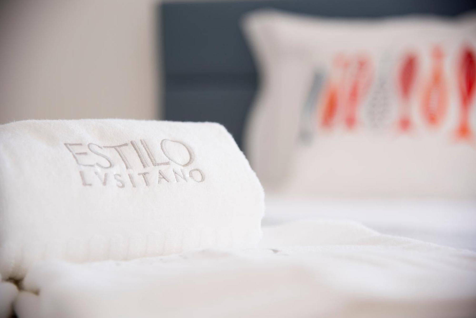 Casa Da Praia & Casa Da Mare Da Alta By Estilo Lusitano, Com Piscina Privada Porto Covo Room photo